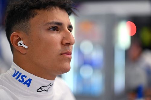 El dilema de Red Bull: &iquest;saltar&aacute; Hadjar como compa&ntilde;ero de Verstappen?