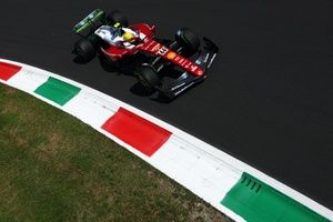 F1: Hamilton lidera dobradinha da Ferrari no TL1 de Monza