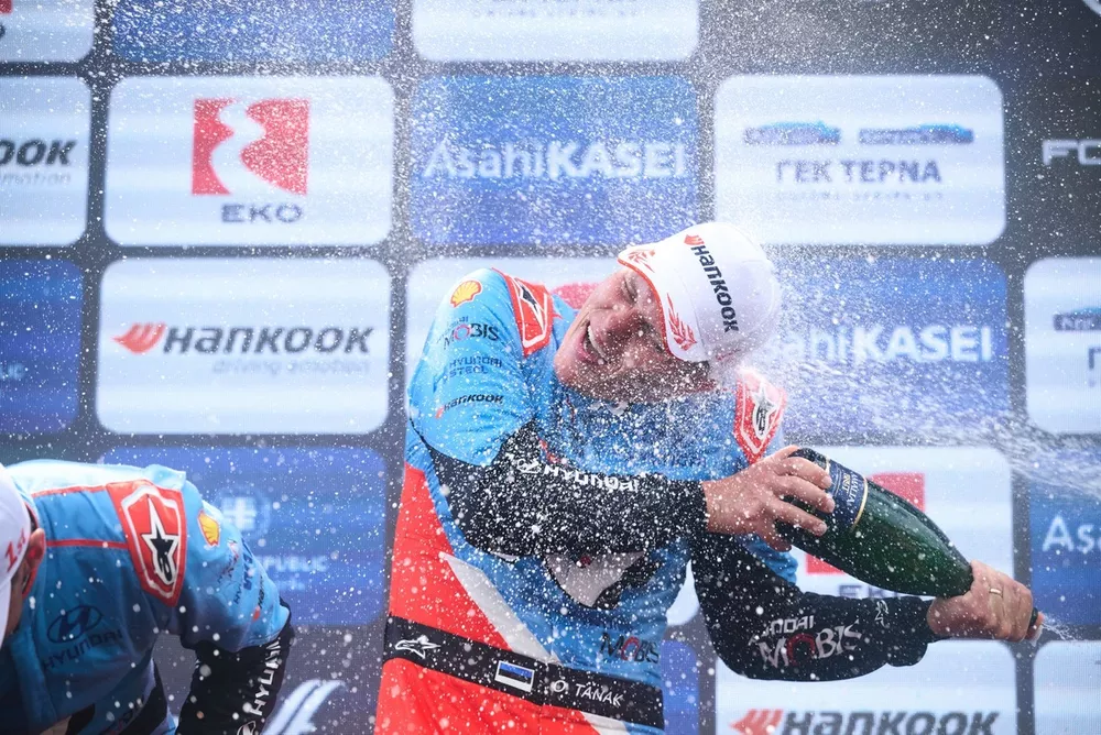 Podium: Winner Ott T&auml;nak, Hyundai World Rally Team