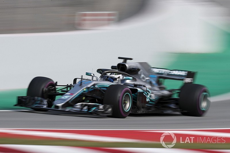 Test Barcellona, Giorno 2, Ore 13: pochi millesimi tra Bottas e Giovinazzi