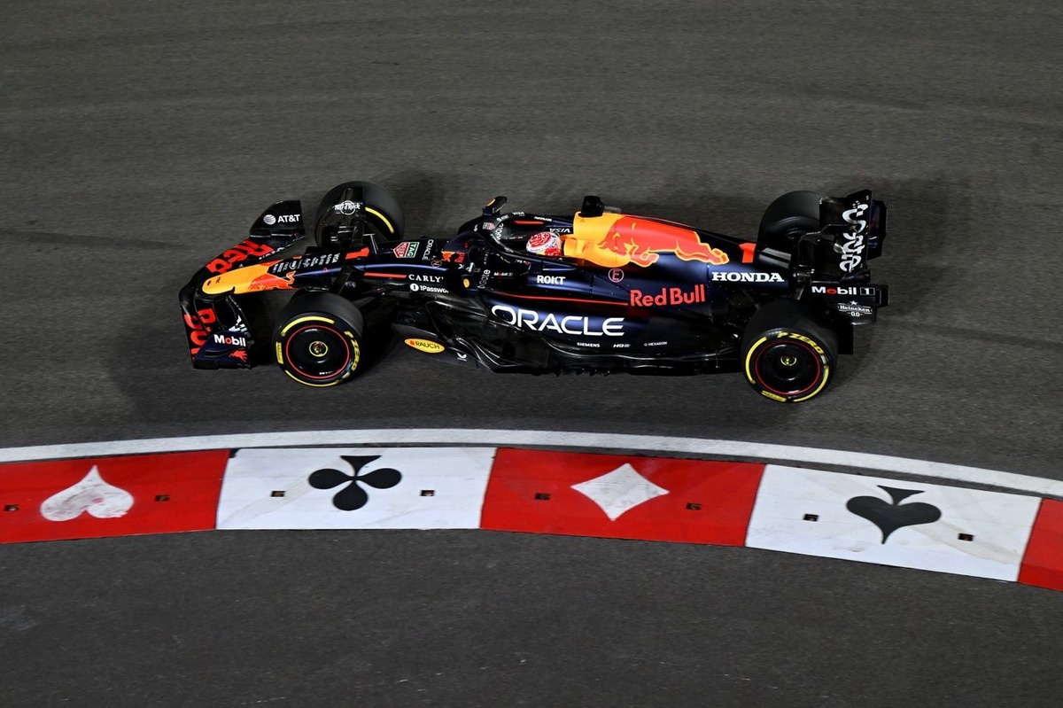 Why Red Bull has "no worries" over McLaren's engine cost cap "hand grenade"