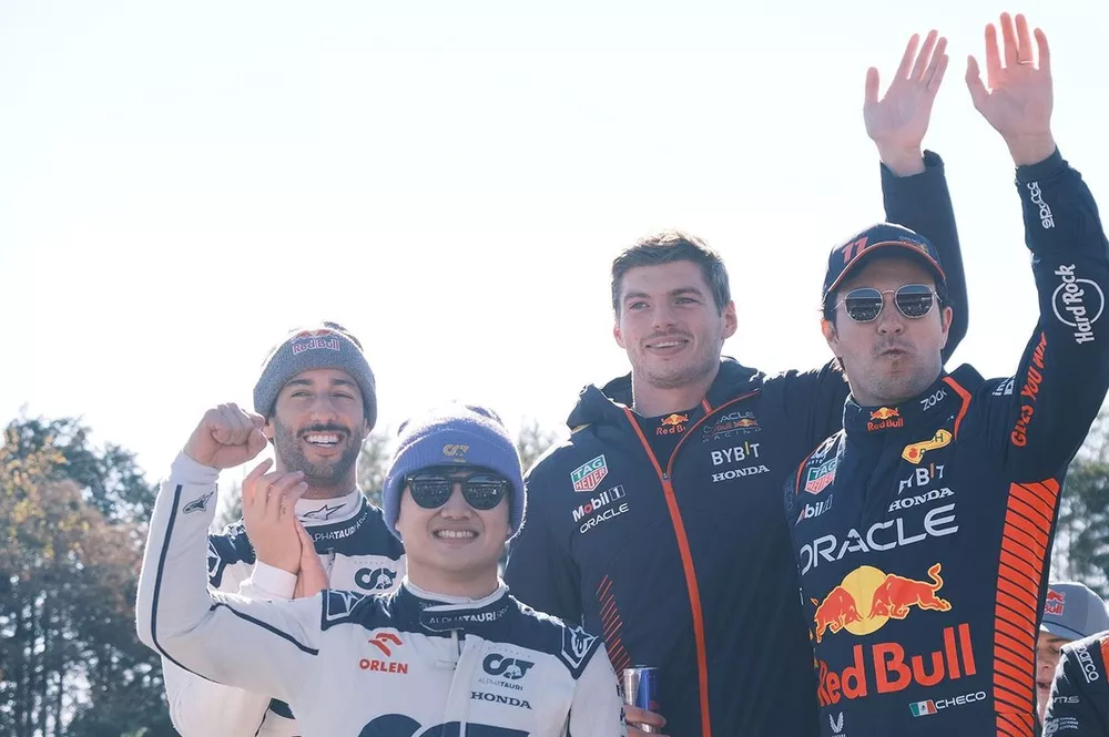 Daniel Ricciardo, Yuki Tsunoda, Max Verstappen, Sergio Perez,Ayumu Iwasa