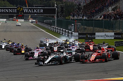 Hamilton: a Ferrari nem szabálytalan, csak tudnak valami különlegeset