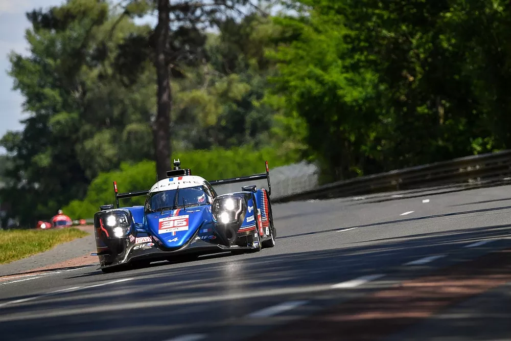 #36 Alpine Elf Team Alpine A480 - Gibson LMP1 of Andr&Atilde;&copy; Negrao, Nicolas Lapierre, Matthieu Vaxiviere