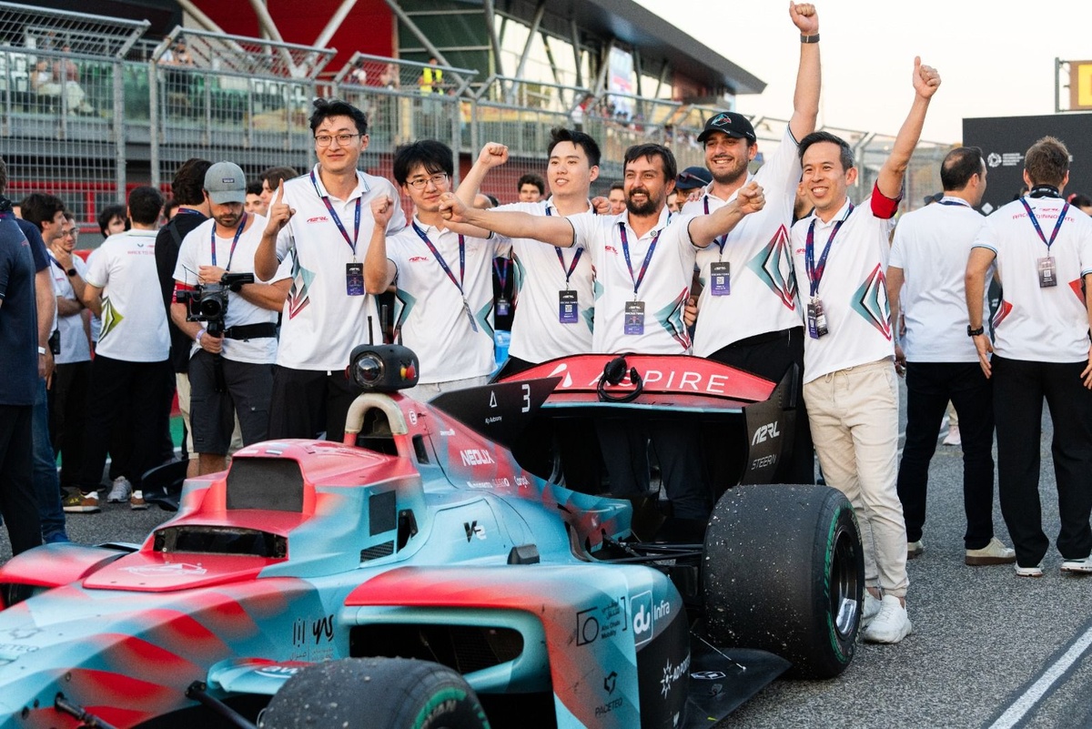 A2RL holds first international autonomous race at Imola
