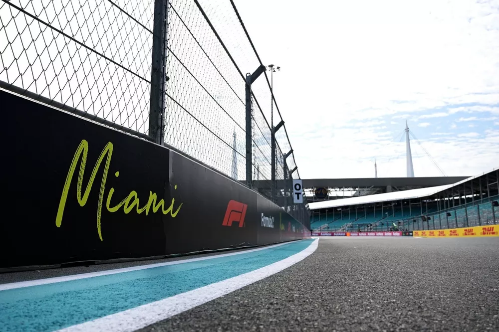 Miami trackside