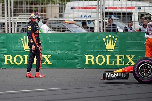 Lauda dice que Verstappen tuvo mayor culpa en el accidente