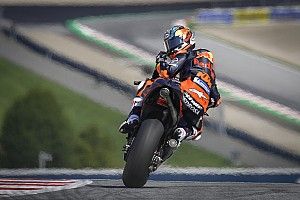 Rossi hails “impressive” Pedrosa on his MotoGP return