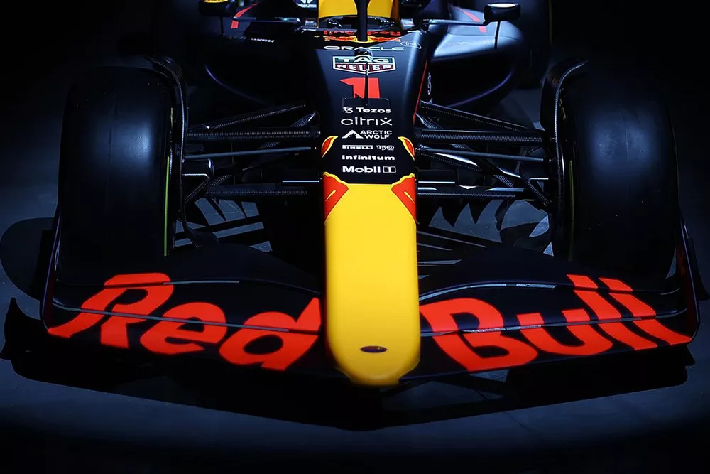 Red Bull Racing RB18 