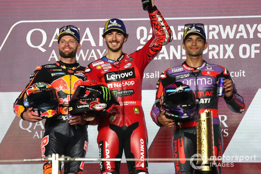 Brad Binder, Red Bull KTM Factory Racing, Francesco Bagnaia, Ducati Team, Jorge Martin, Pramac Racing