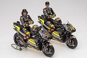 VR46 V.ロッシ選手 ピットボード motogp VR46 V.ロッシ選手