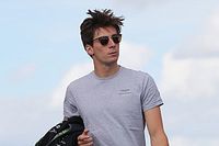 Jaguar confirma Alex Lynn como substituto de Piquet na F-E