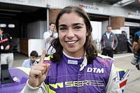 Los finalistas del premio Autosport BRDC salen a pista