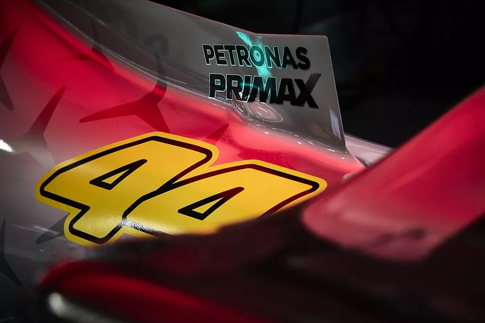 Número de carrera en el coche de Lewis Hamilton, Mercedes W13