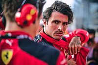 Waarom het oorverdovend stil is over de F1-toekomst van Carlos Sainz