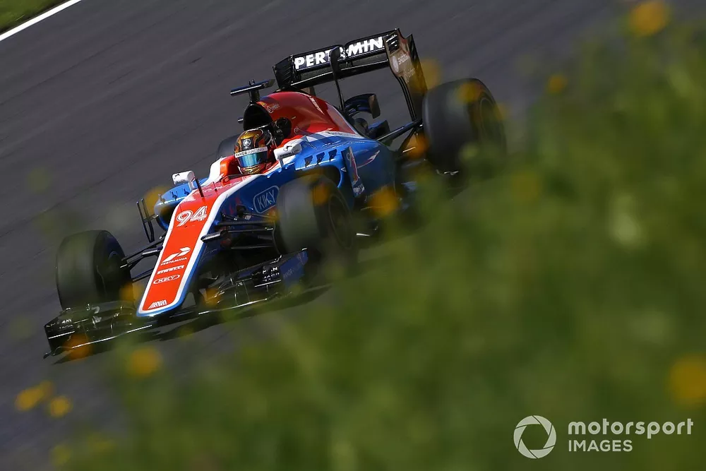 Pascal Wehrlein, Manor Racing MRT05