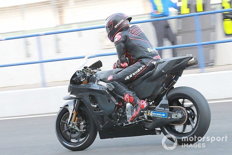 A Honda jelenti, sikeres volt Lorenzo csuklóműtéte