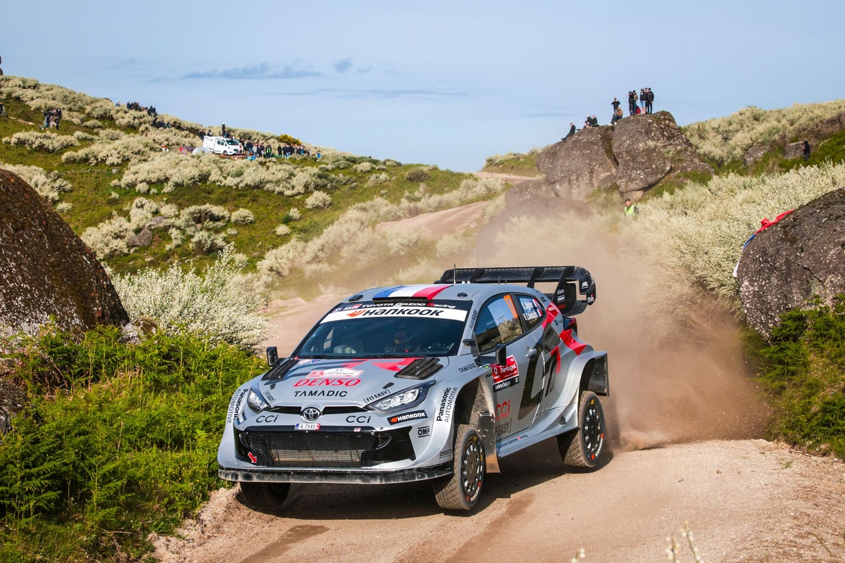 WRC | Rally Portogallo, PS17-18: servosterzo KO per Tanak. Ogier nuovo leader