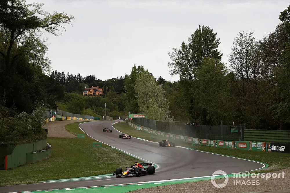 Max Verstappen, Red Bull Racing RB18, Sergio Perez, Red Bull Racing RB18 ,and Lando Norris, McLaren MCL36