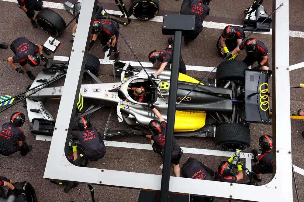 Pr&aacute;ctica de pit stop para Audi F1 Team