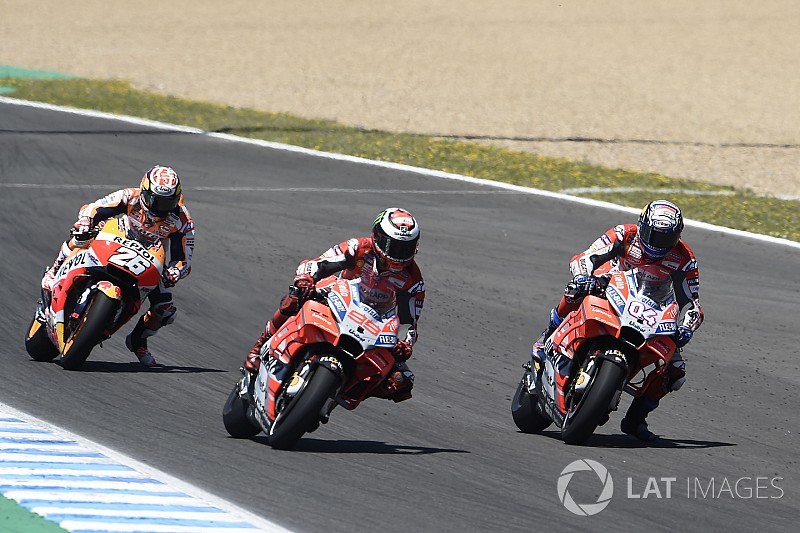 Dovizioso salahkan Pedrosa dan Lorenzo