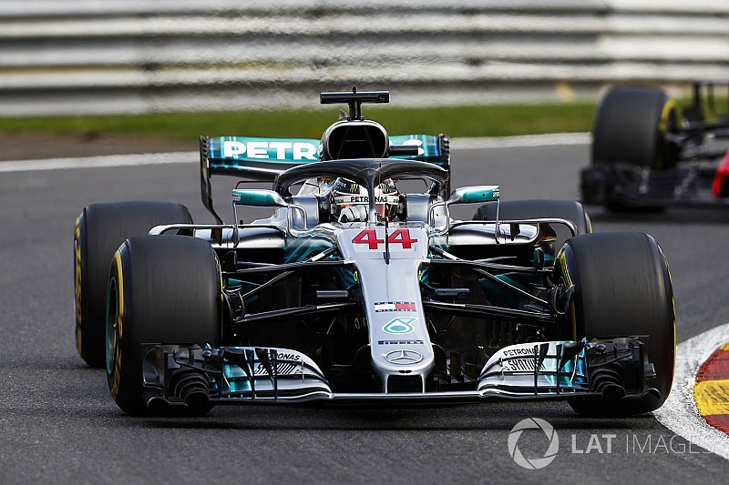 Hamilton: Ferrari ve Mercedes benzer seviyede güncelleme getiriyor