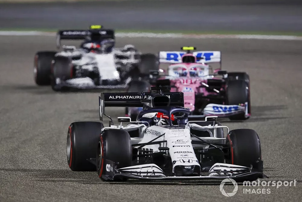 Daniil Kvyat, AlphaTauri AT01, Lance Stroll, Racing Point RP20, and Pierre Gasly, AlphaTauri AT01