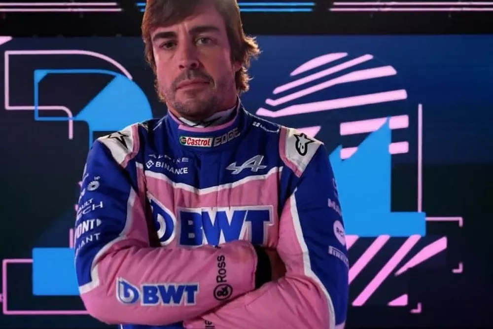 Alonso en el v&iacute;deo de introducci&oacute;n de la F1 2022