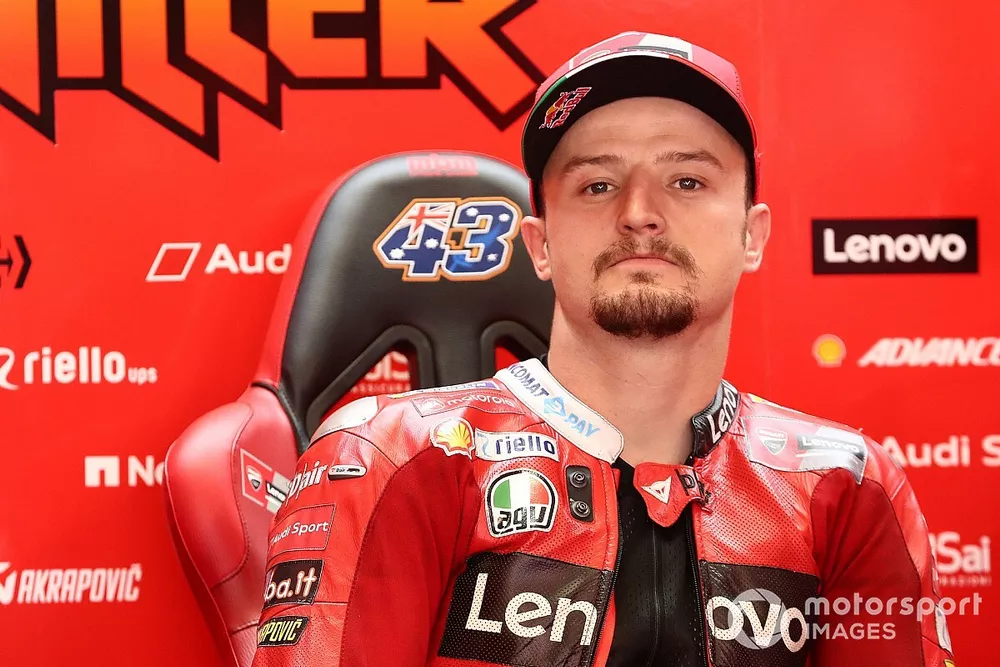 Jack Miller, Ducati Team, dans son box