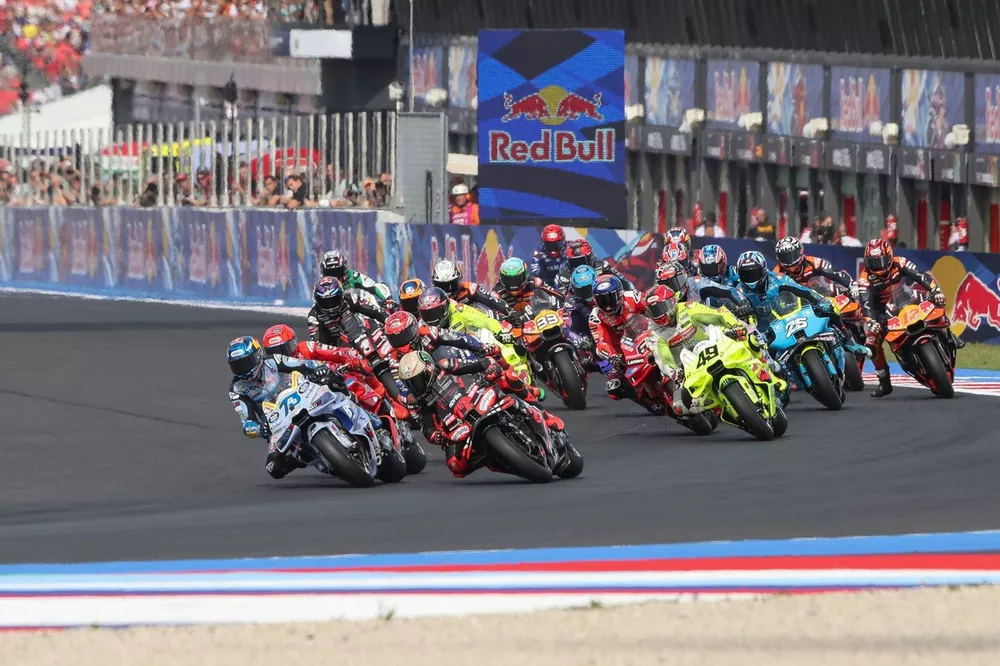 La salida de la Sprint de Misano