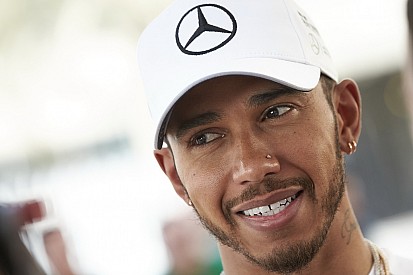 Autosport ödülleri: "Yılın pilotu" Hamilton'a iki ödül birden
