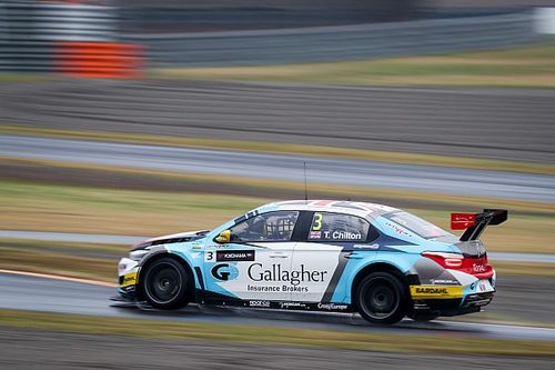 Tom Chilton se hace con la victoria en la batalla de Motegi