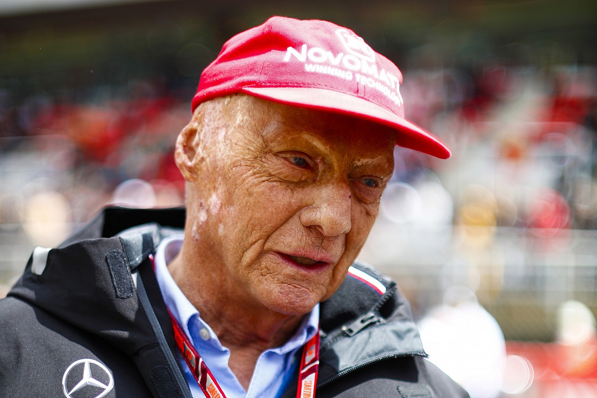 Nach Lungenoperation: Niki Lauda weiterhin auf der Intensivstation