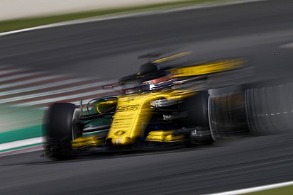 Sainz: Renault, üst üste puanlara rağmen konstantrasyonunu kaybetmemeli