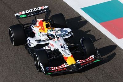 Rowland richtte eigen kartteam op voor Lindblad: &ldquo;Ik geloof in hem&rdquo;