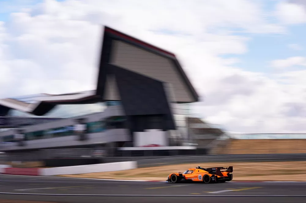McLaren Hypercar
