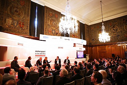 Branchenbosse diskutieren Zukunft des Motorsports in London