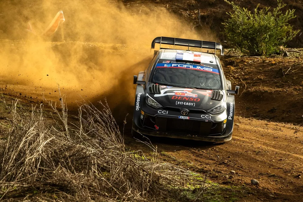 S&eacute;bastien Ogier, Vincent Landais, Toyota Gazoo Racing WRT Toyota GR Yaris Rally1
