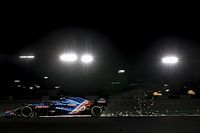 Alonso, feliz con un Alpine que va "fantástico" en Qatar