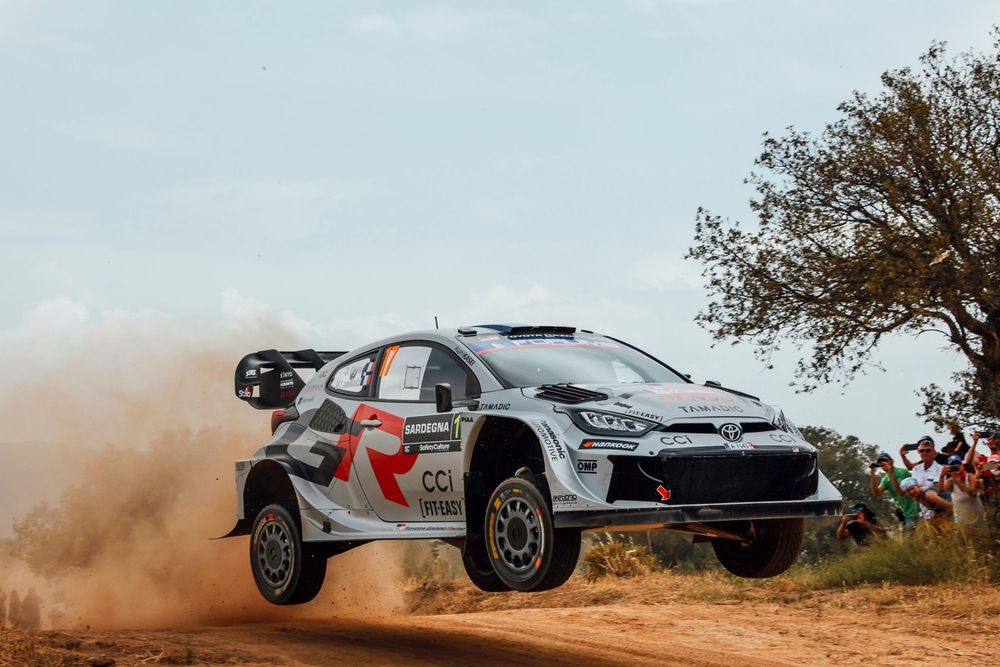 S&eacute;bastien Ogier, Vincent Landais, Toyota Gazoo Racing WRT Toyota GR Yaris Rally1