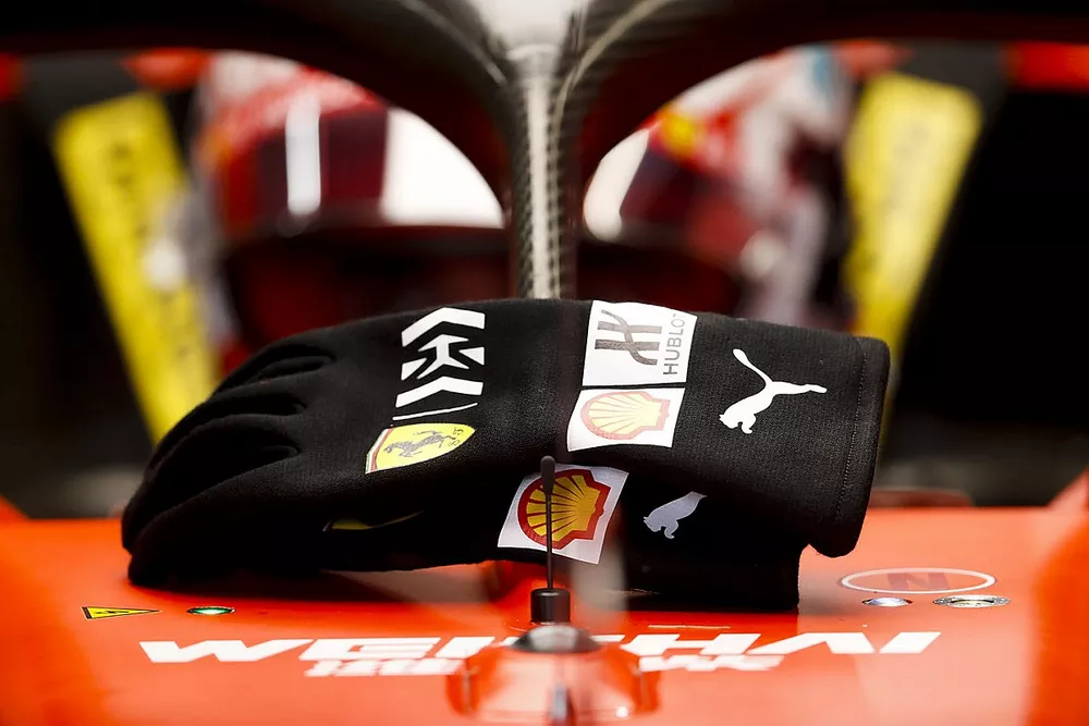 The gloves of Charles Leclerc, Ferrari