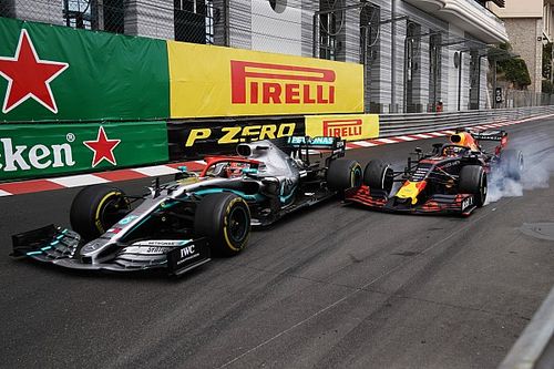 GALERIA: Veja fotos do 'Mister Crash', expert em acidentes da F1