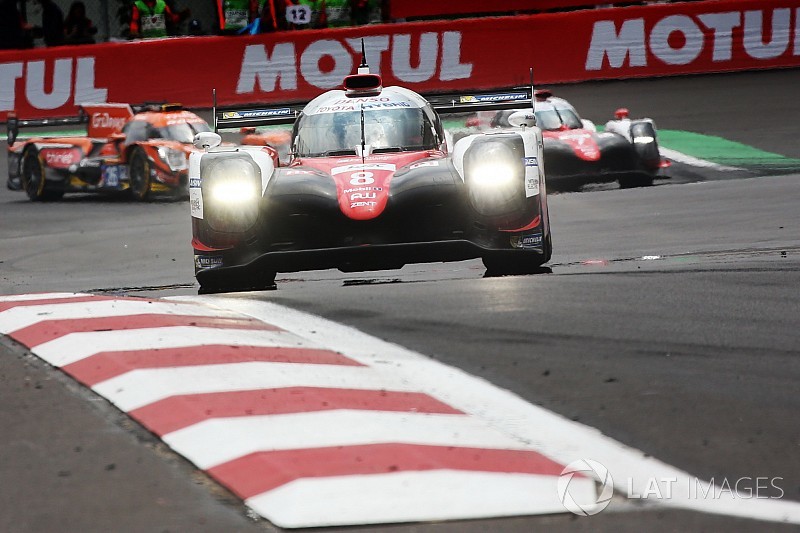 Sarrazin remplace Davidson pour Austin