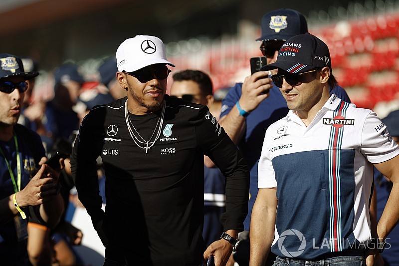 Hamilton é do nível de Senna e Schumacher, elogia Massa
