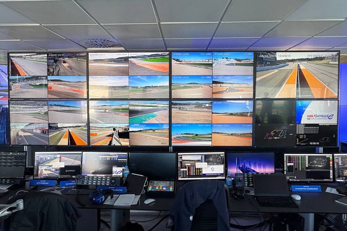 FE | Dentro la torre di controllo: ecco il “cervello” della FIA che dà vita agli ePrix