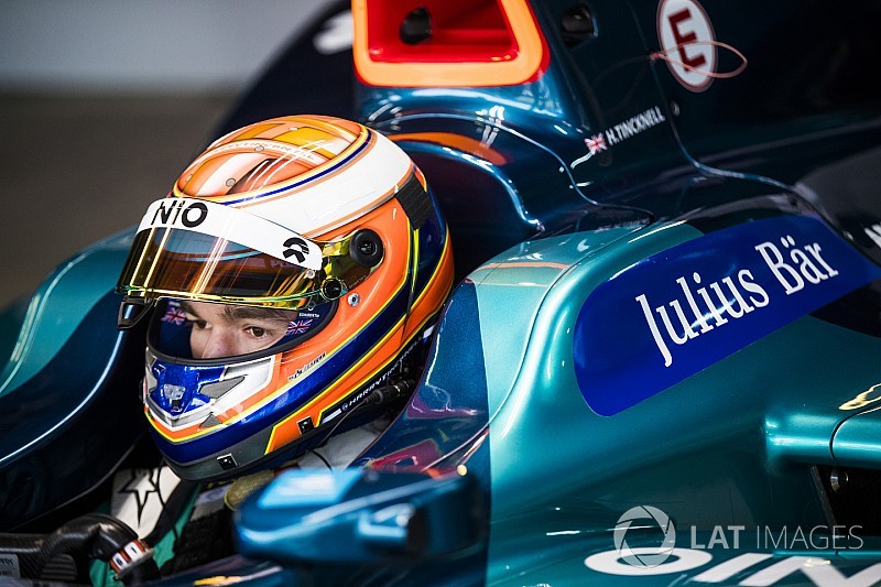 NIO tunjuk Tincknell sebagai pembalap pengembang simulator