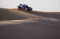 El Dakar se aprieta... ¡24 segundos entre Sainz y Al Attiyah!
