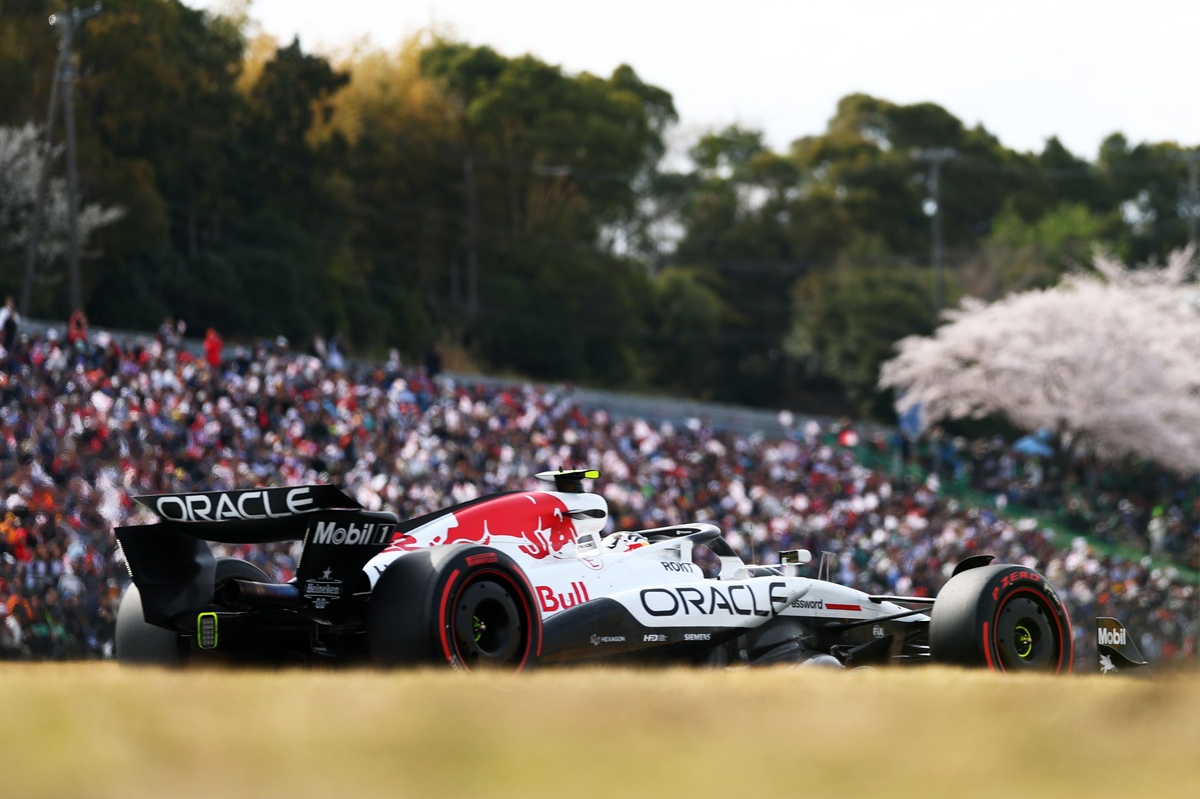 レッドブル2025鈴鹿ステッカーA賞　コンプリート　フェルスタッペン　角田　F1 レッドブル2025鈴鹿ステッカーA賞 コンプリート