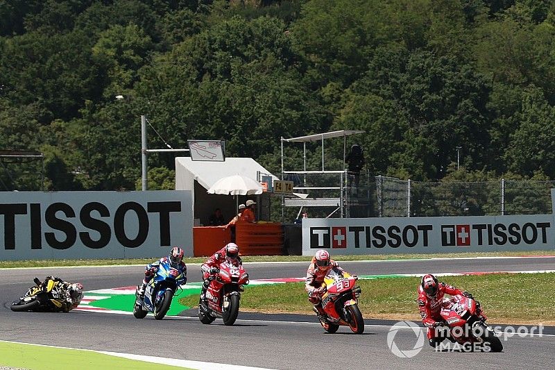 Accidente de Jack Miller, Pramac Racing detrás de Andrea Dovizioso, Ducati Team, Marc Marquez, Repsol Honda Team, Andrea Dovizioso, Ducati Team, Alex Rins, Team Suzuki MotoGP