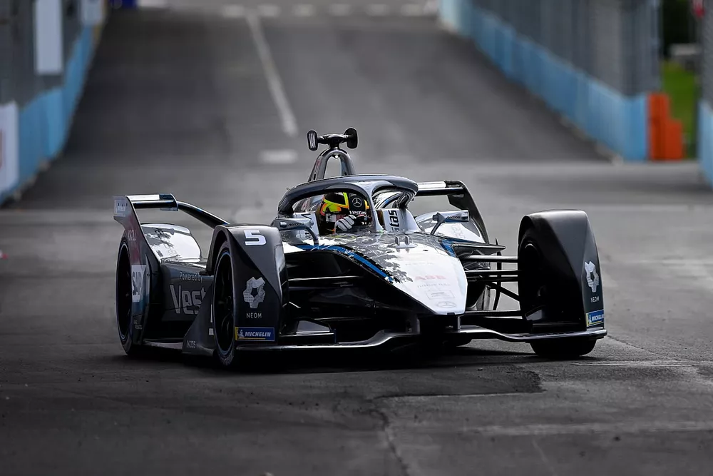 Stoffel Vandoorne, Mercedes-Benz EQ, EQ Silver Arrow 02